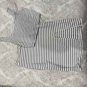 2 piece striped set size large